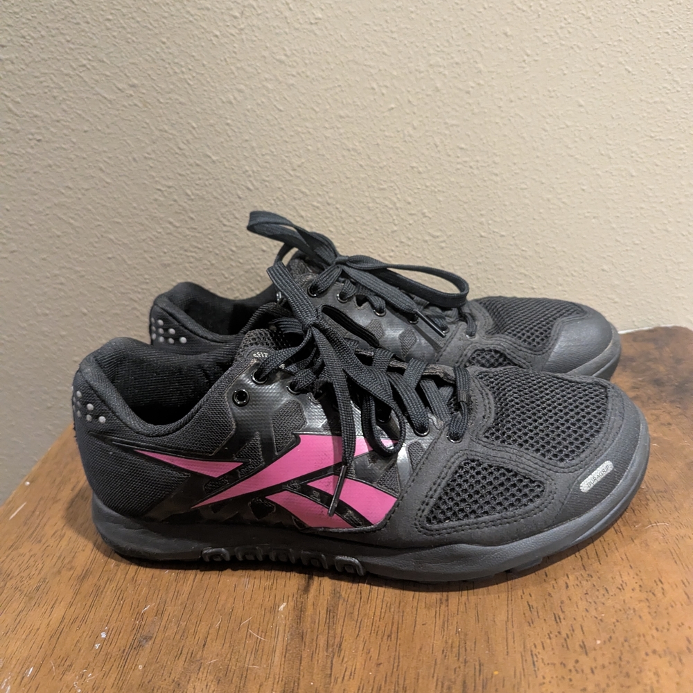 Reebok Women's Black and Pink CrossFit Shoes